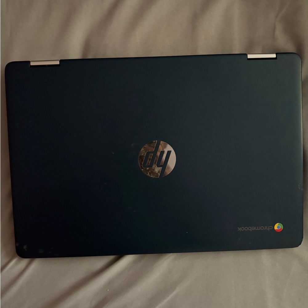 HP Chromebook with Black and Silver Finish